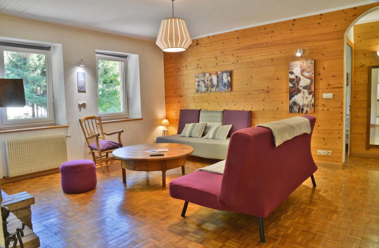 Appartement 6 Pers 70 M² Dans Chalet Chez Marie モントリオン エクステリア 写真