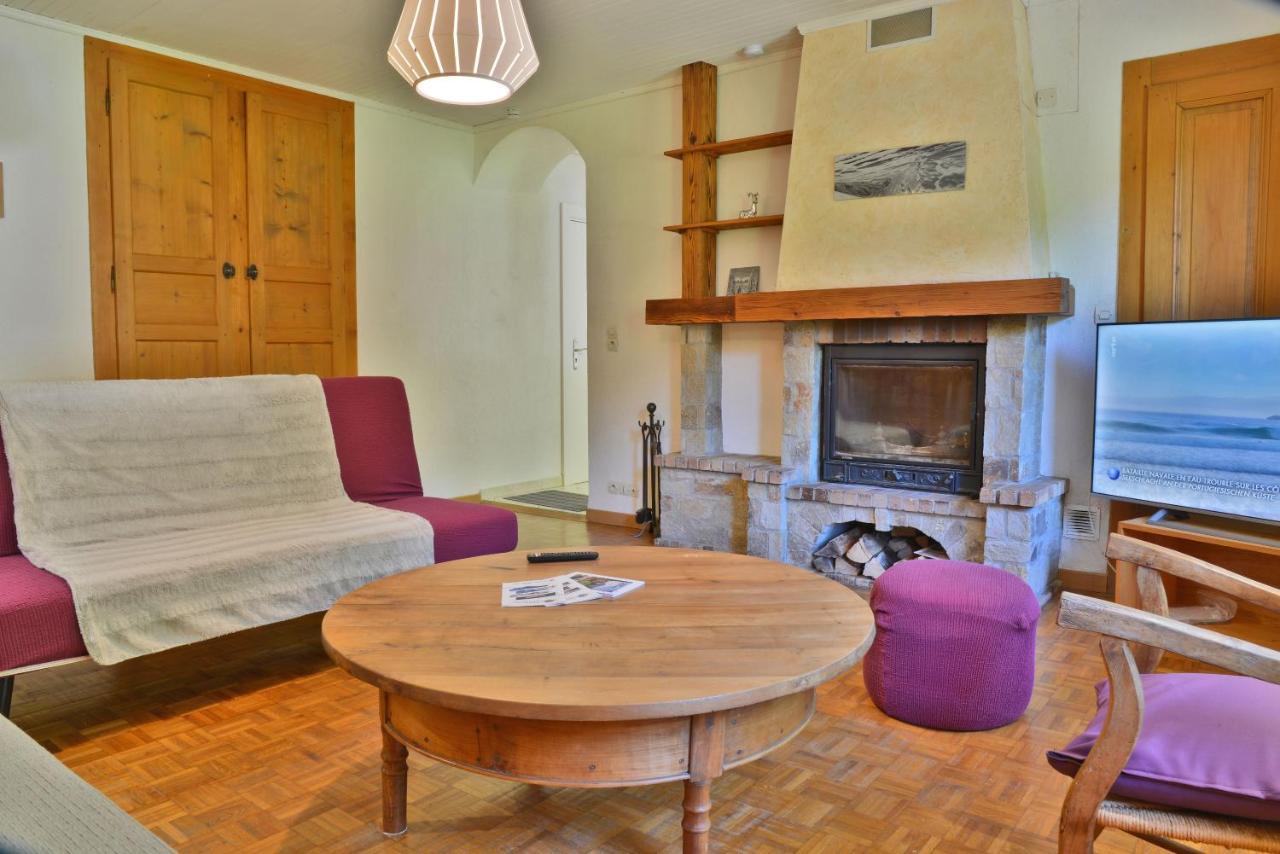 Appartement 6 Pers 70 M² Dans Chalet Chez Marie モントリオン エクステリア 写真