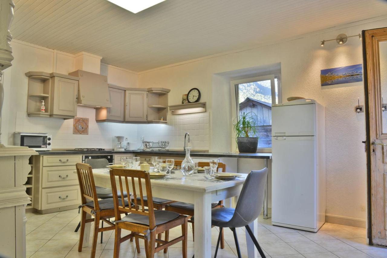 Appartement 6 Pers 70 M² Dans Chalet Chez Marie モントリオン エクステリア 写真